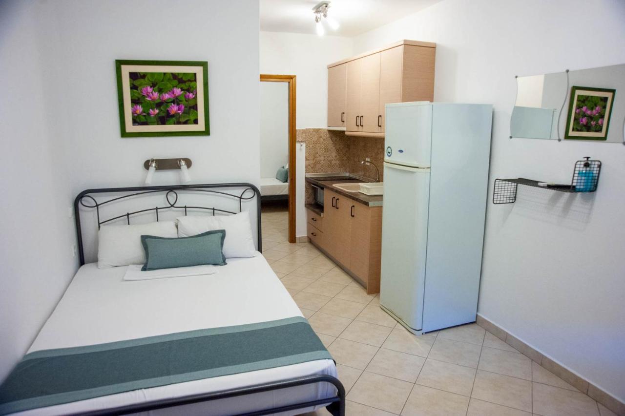 فوروفورو Alexandros Hotel Apartments المظهر الخارجي الصورة