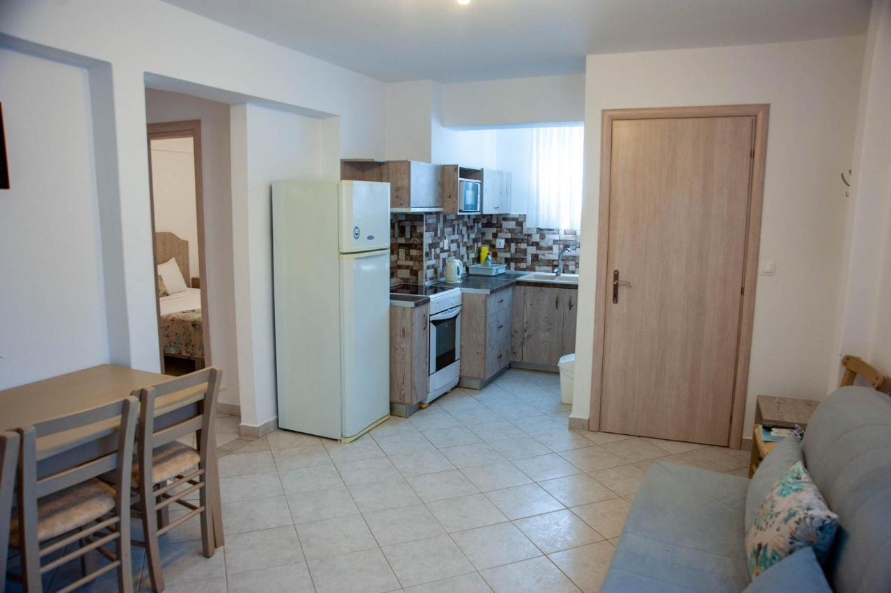 فوروفورو Alexandros Hotel Apartments المظهر الخارجي الصورة
