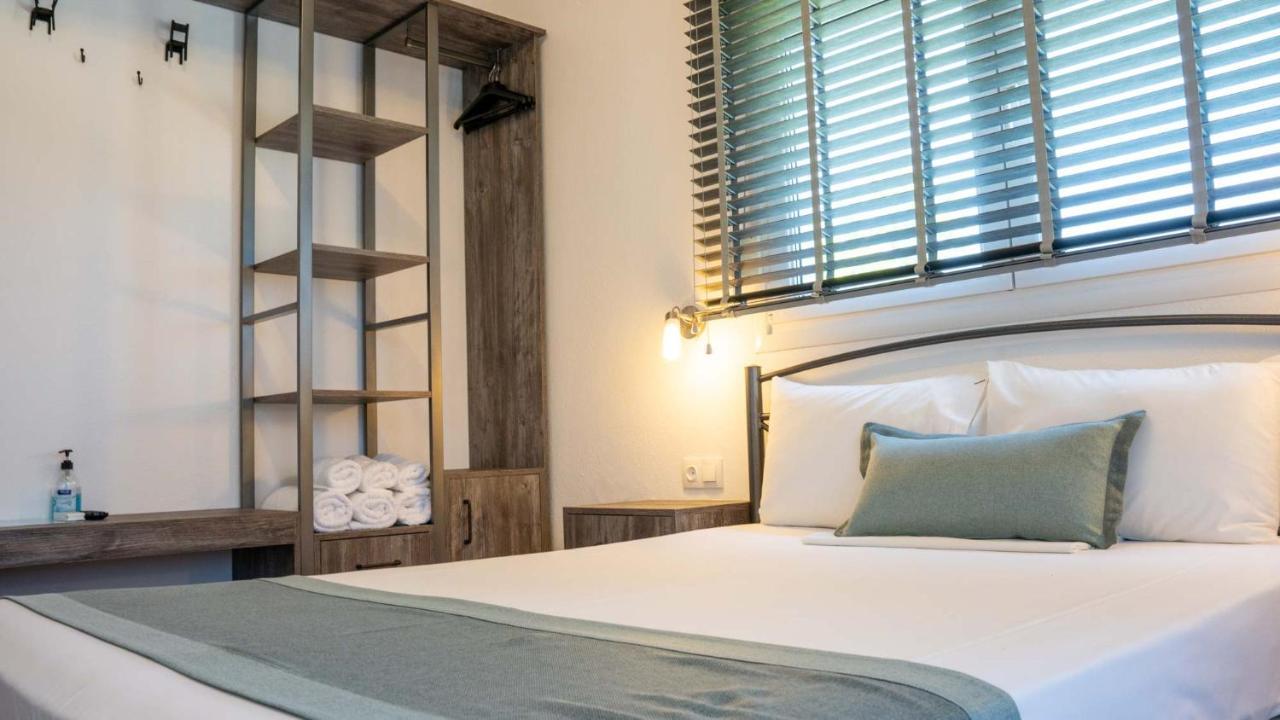 فوروفورو Alexandros Hotel Apartments المظهر الخارجي الصورة