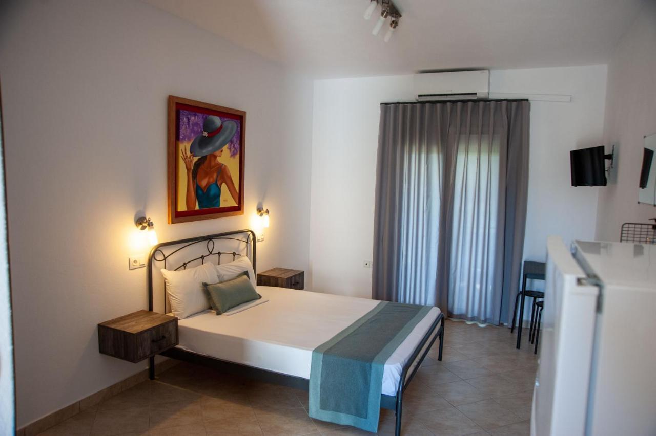 فوروفورو Alexandros Hotel Apartments المظهر الخارجي الصورة