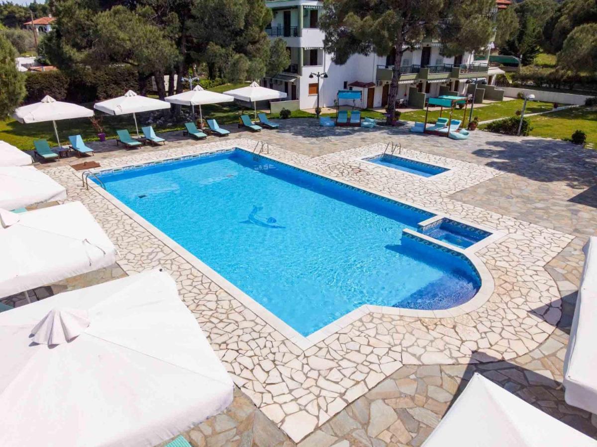 فوروفورو Alexandros Hotel Apartments المظهر الخارجي الصورة