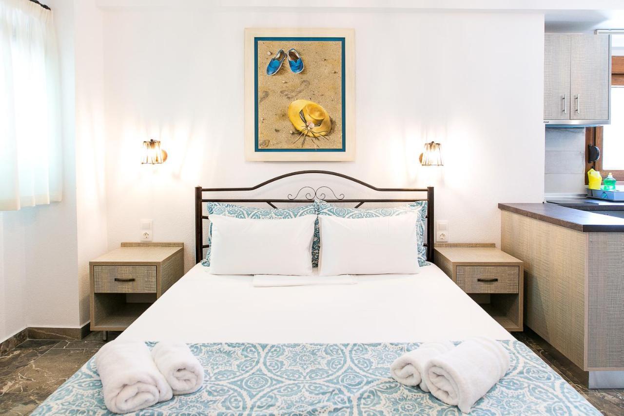 فوروفورو Alexandros Hotel Apartments المظهر الخارجي الصورة